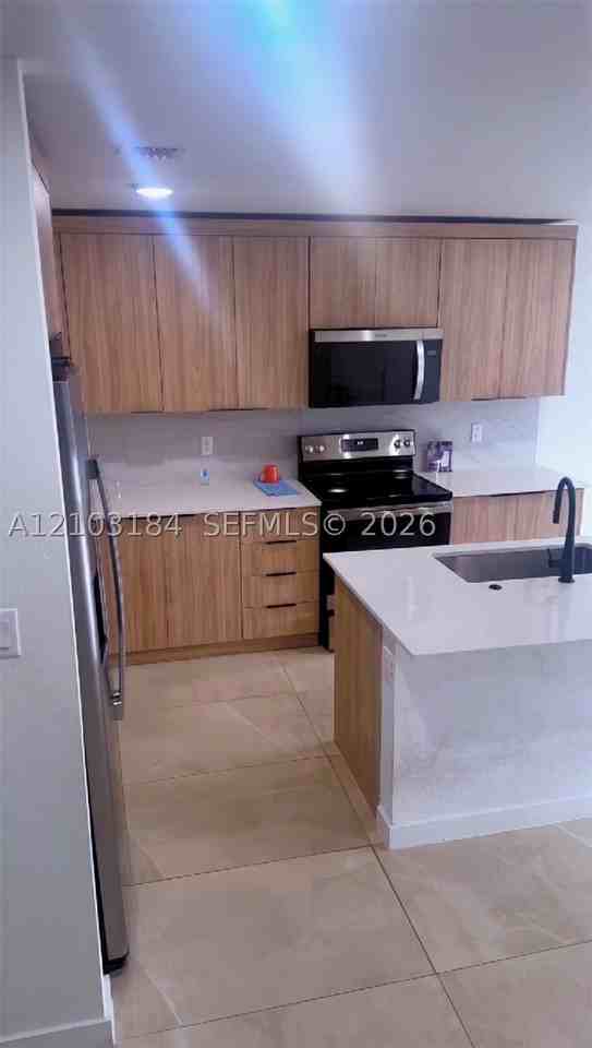 1351 Nw 4th Ter - Photo 6 of 6