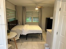 6225 Sw 20th St #REAR - Photo 1 of 1