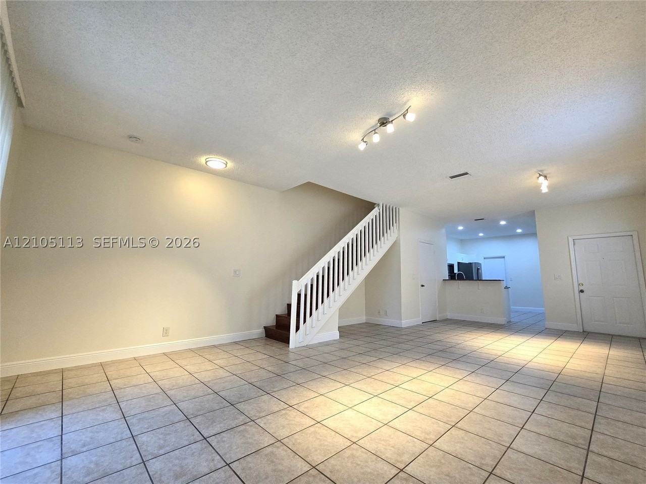 2020 Pompeii Ct - Photo 5 of 27