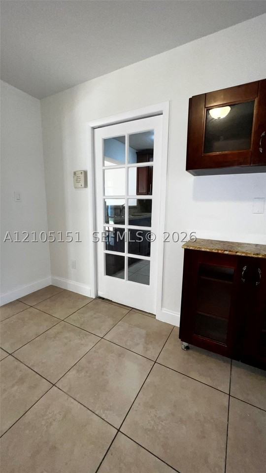7500 Sw 133rd Ave - Photo 3 of 33