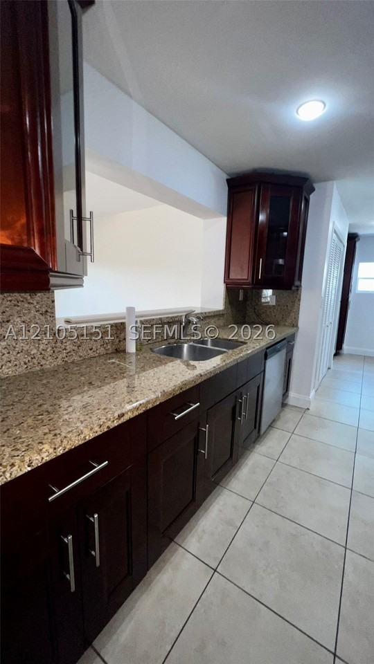 7500 Sw 133rd Ave - Photo 6 of 33