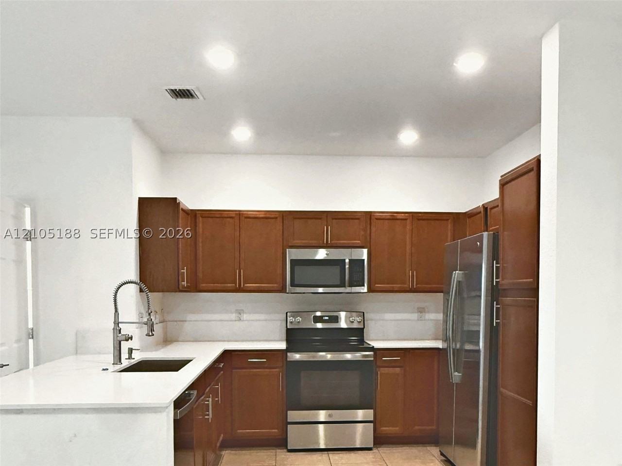 6003 Nw 56th Pl #6003 - Photo 6 of 46