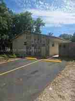 2208 Garfield St #B - Photo 1 of 1
