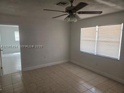 2208 Garfield St #B - Photo 3 of 7