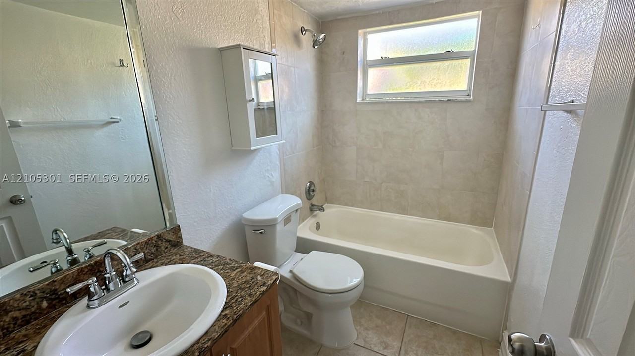 7101 Sw 89th Ct #213 - Photo 7 of 7