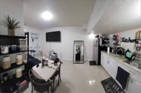11060 Sw 143rd Pl #A - Photo 2 of 2