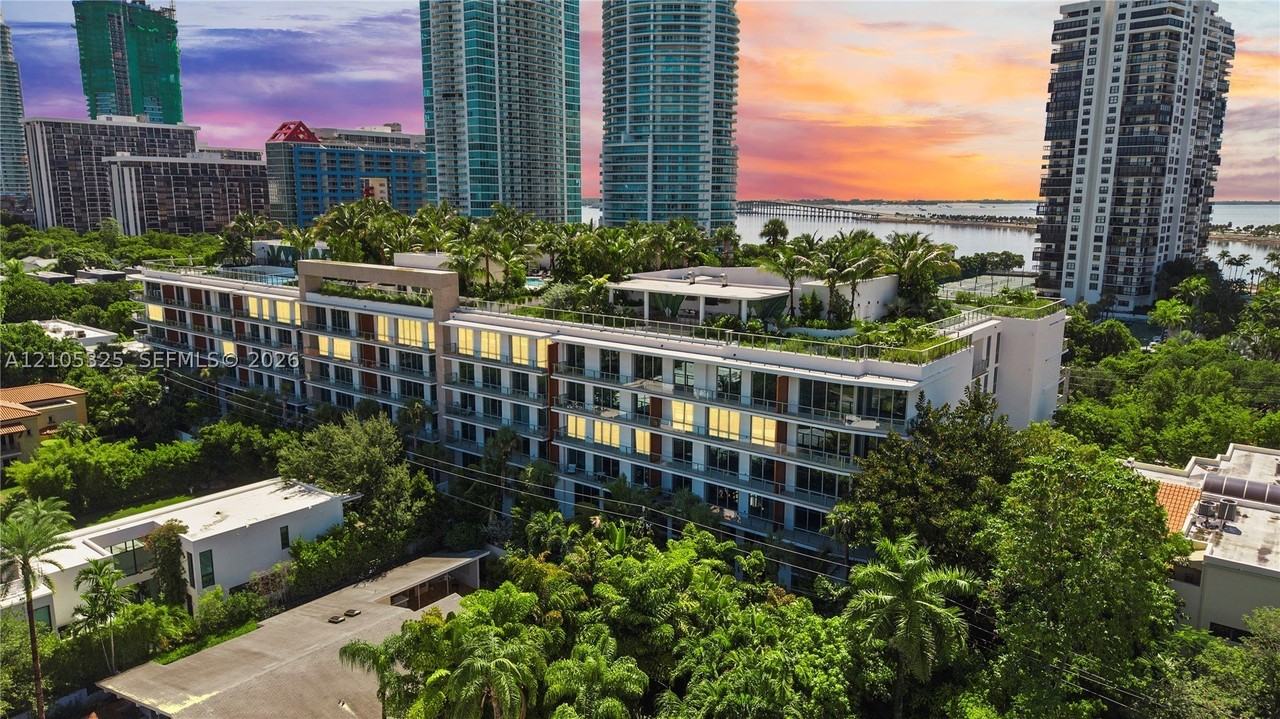 2200 Brickell Ave #422 - Photo 2 of 48