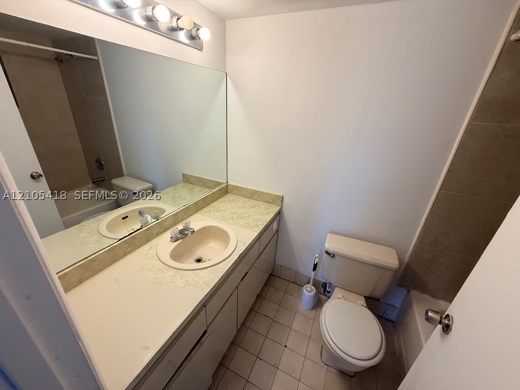 2745 W 61st Pl #204 - Photo 2 of 14