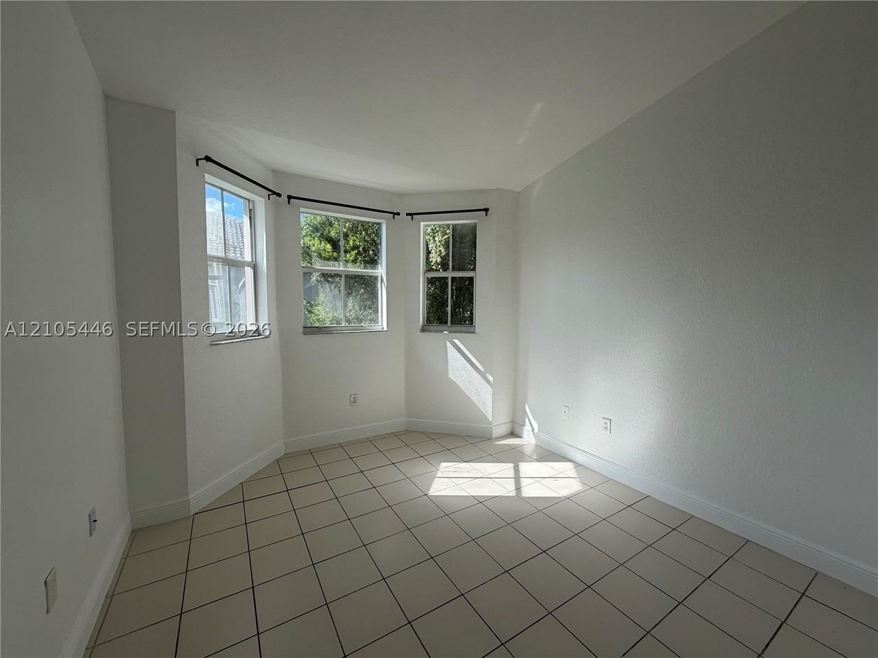 1692 Se 29th Ct #207 - Photo 7 of 21