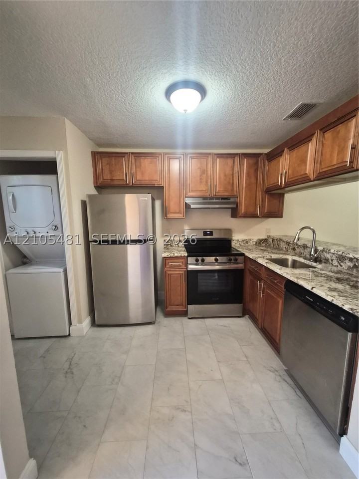 10909 Royal Palm Blvd #10909 - Photo 4 of 10