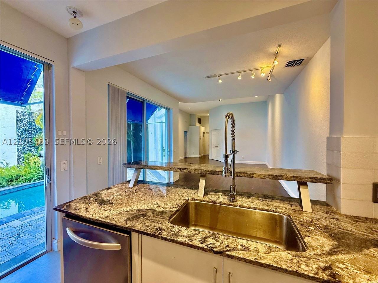 3688 Mykonos Ct - Photo 6 of 30