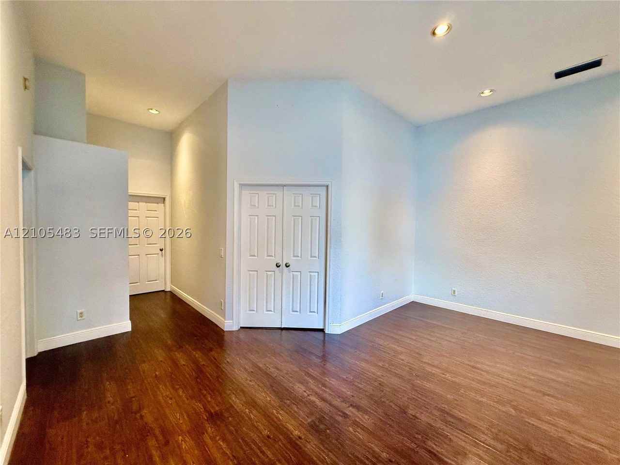 3688 Mykonos Ct - Photo 7 of 30