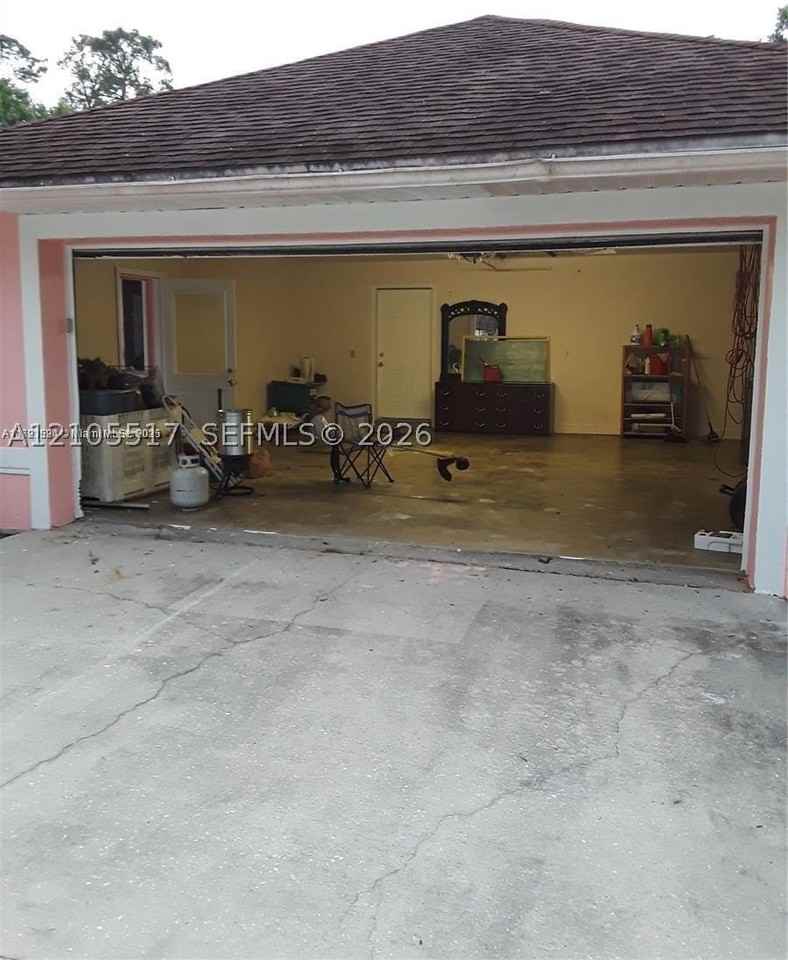9227 State Road 80 - Photo 6 of 20
