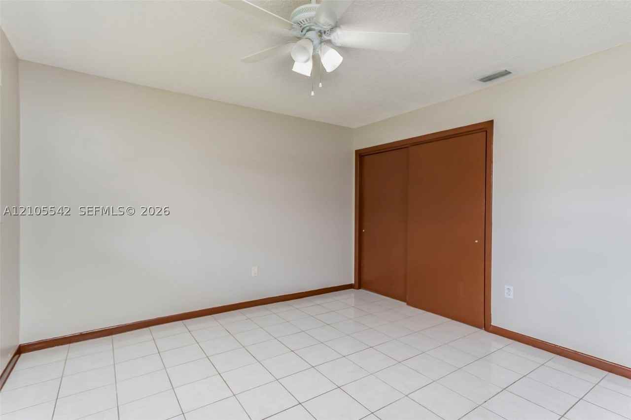 6333 Pierce St #2 - Photo 5 of 21