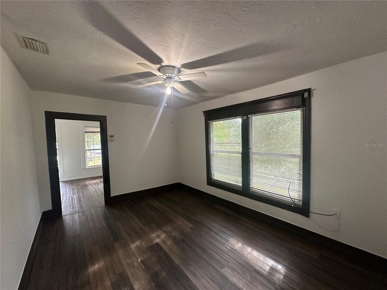 8725 N Silver Lake Rd - Photo 3 of 10