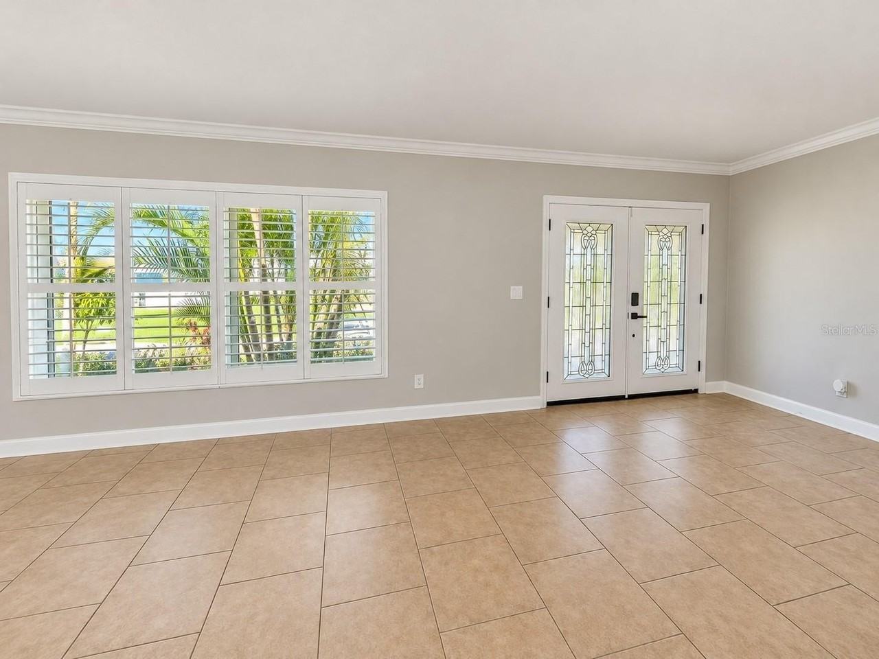 816 Eagle Ln - Photo 6 of 37