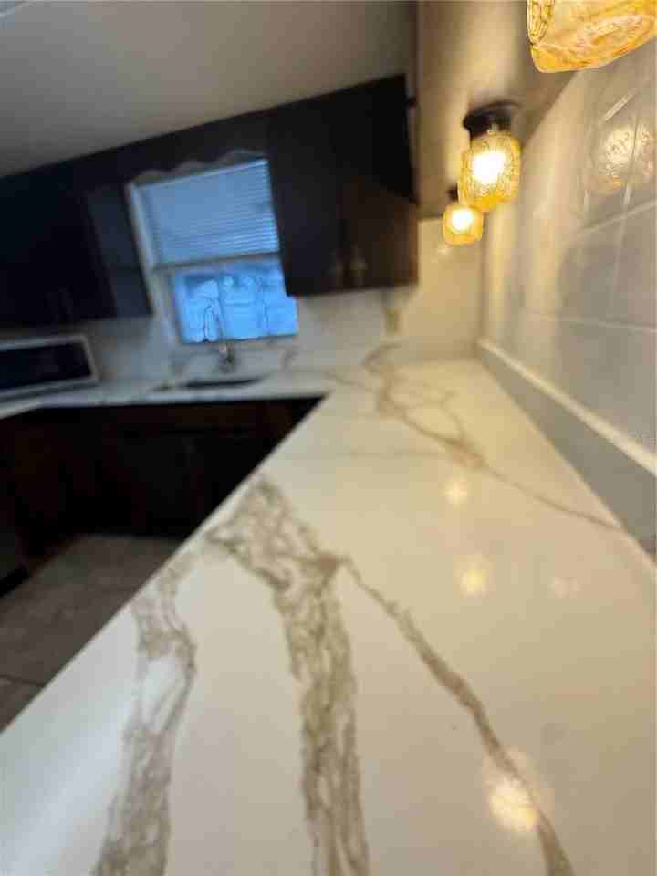 7320 King Arthur Dr - Photo 5 of 24