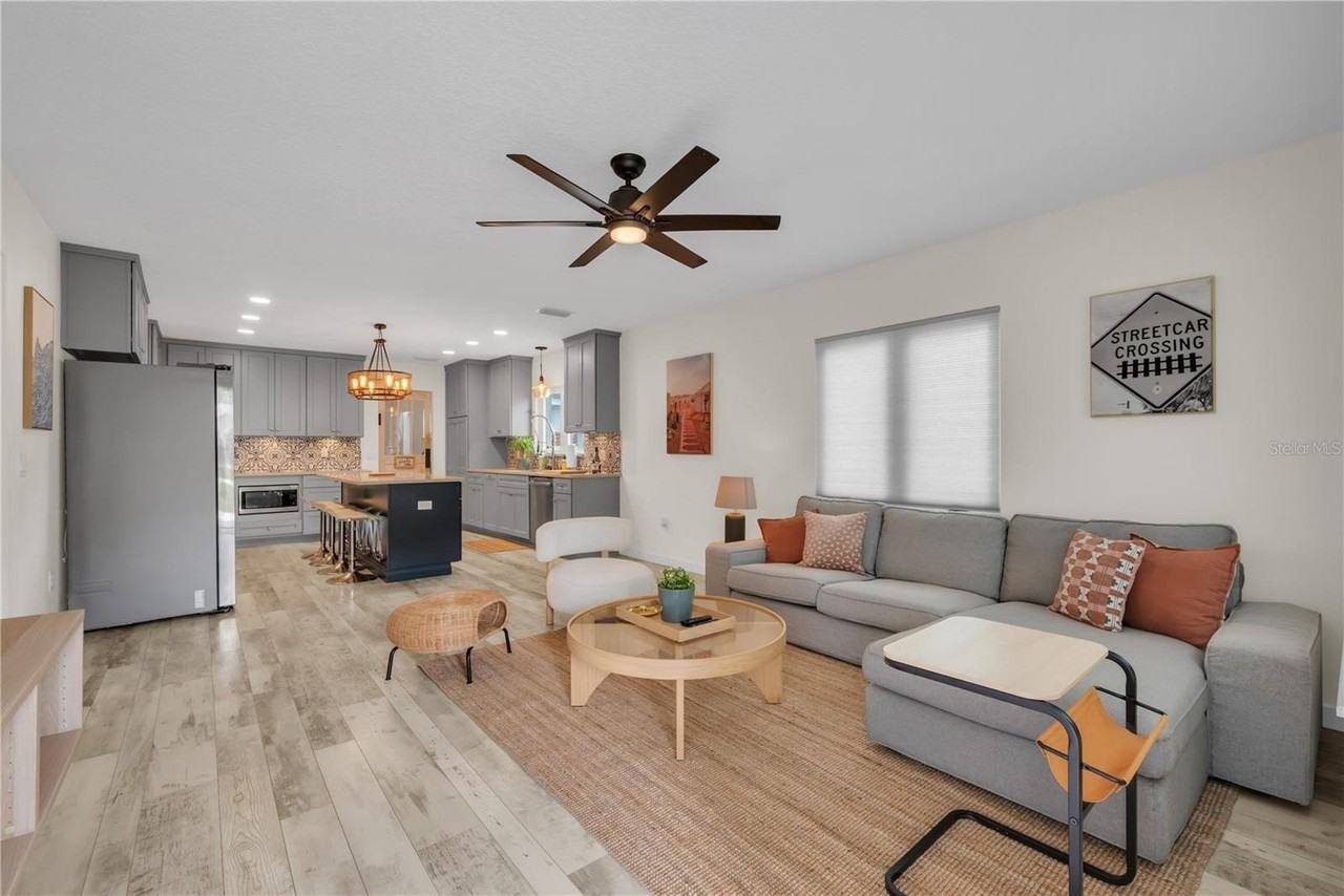 1207 W Adalee St - Photo 5 of 18
