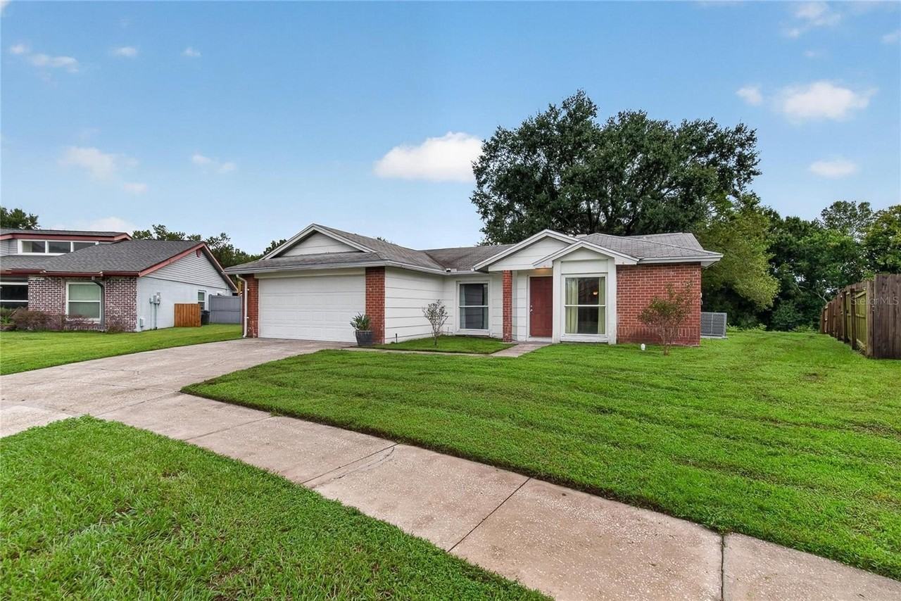 629 Stillview Cir - Photo 7 of 50