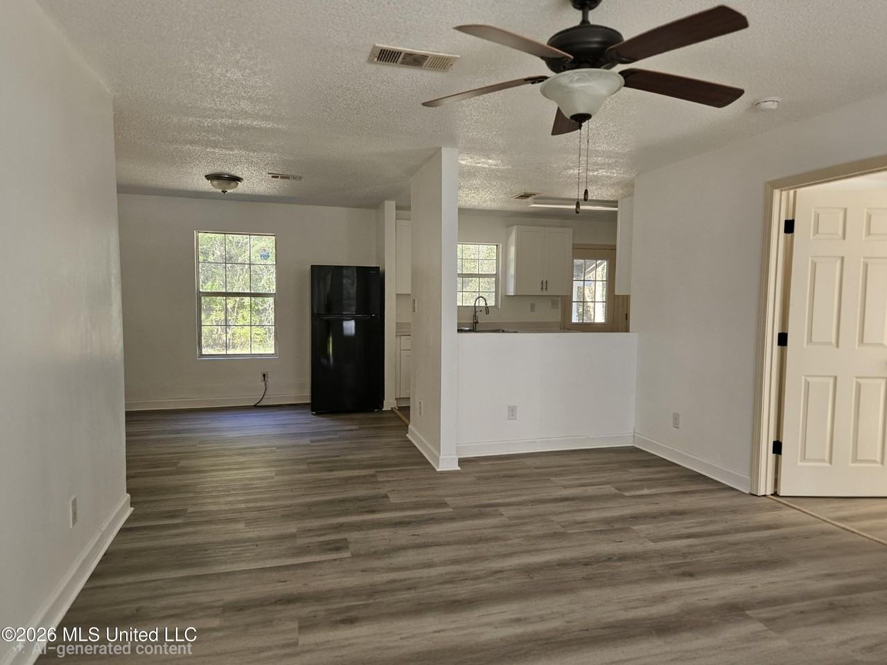 6141 Church Rd - Photo 4 of 16
