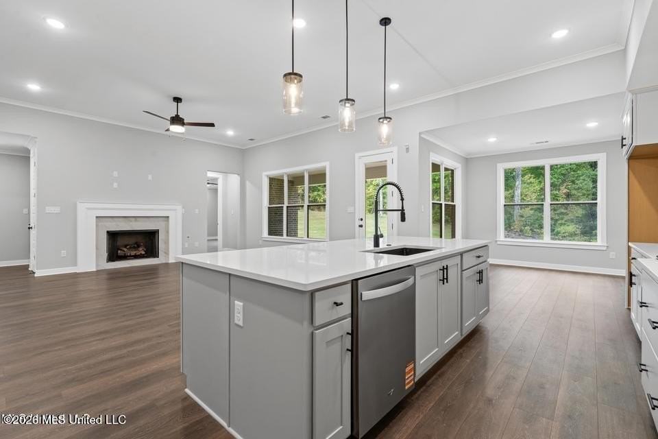 2835 Cypress Lake Dr S - Photo 3 of 22