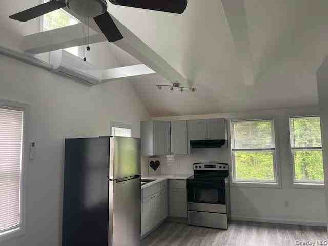 4 Thunder Mountain Rd #A - Photo 3 of 9