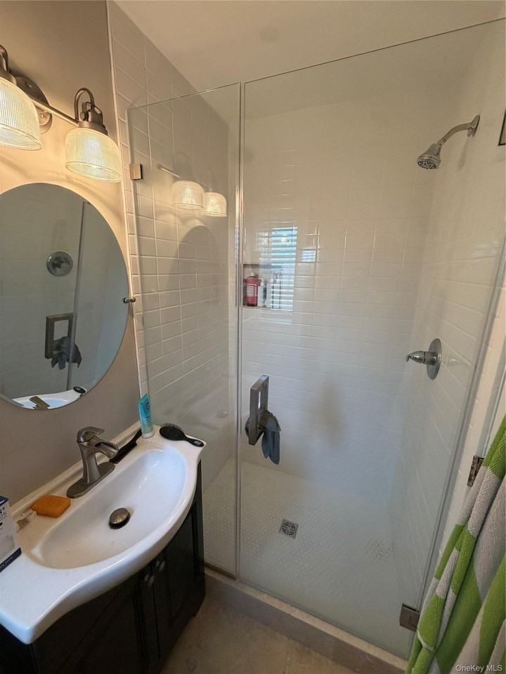 88 Main St #2 - Photo 6 of 15