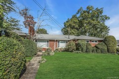 260 Oakridge Ln - Photo 1 of 1