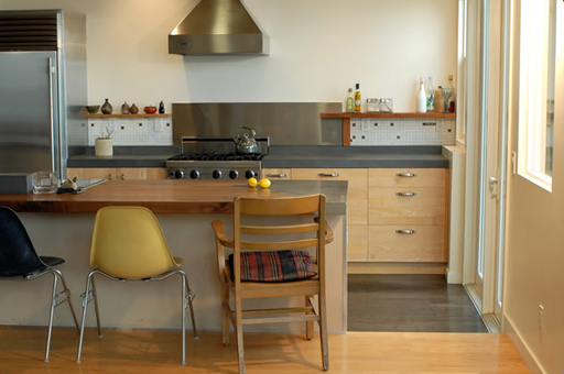 110 Kent Rd - Photo 3 of 20