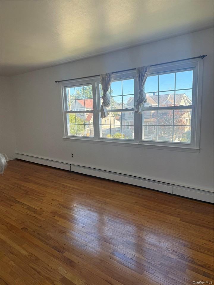33 1st Ave - Photo 4 of 15