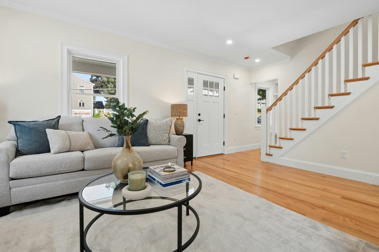 27 Thornell Ave - Photo 6 of 23
