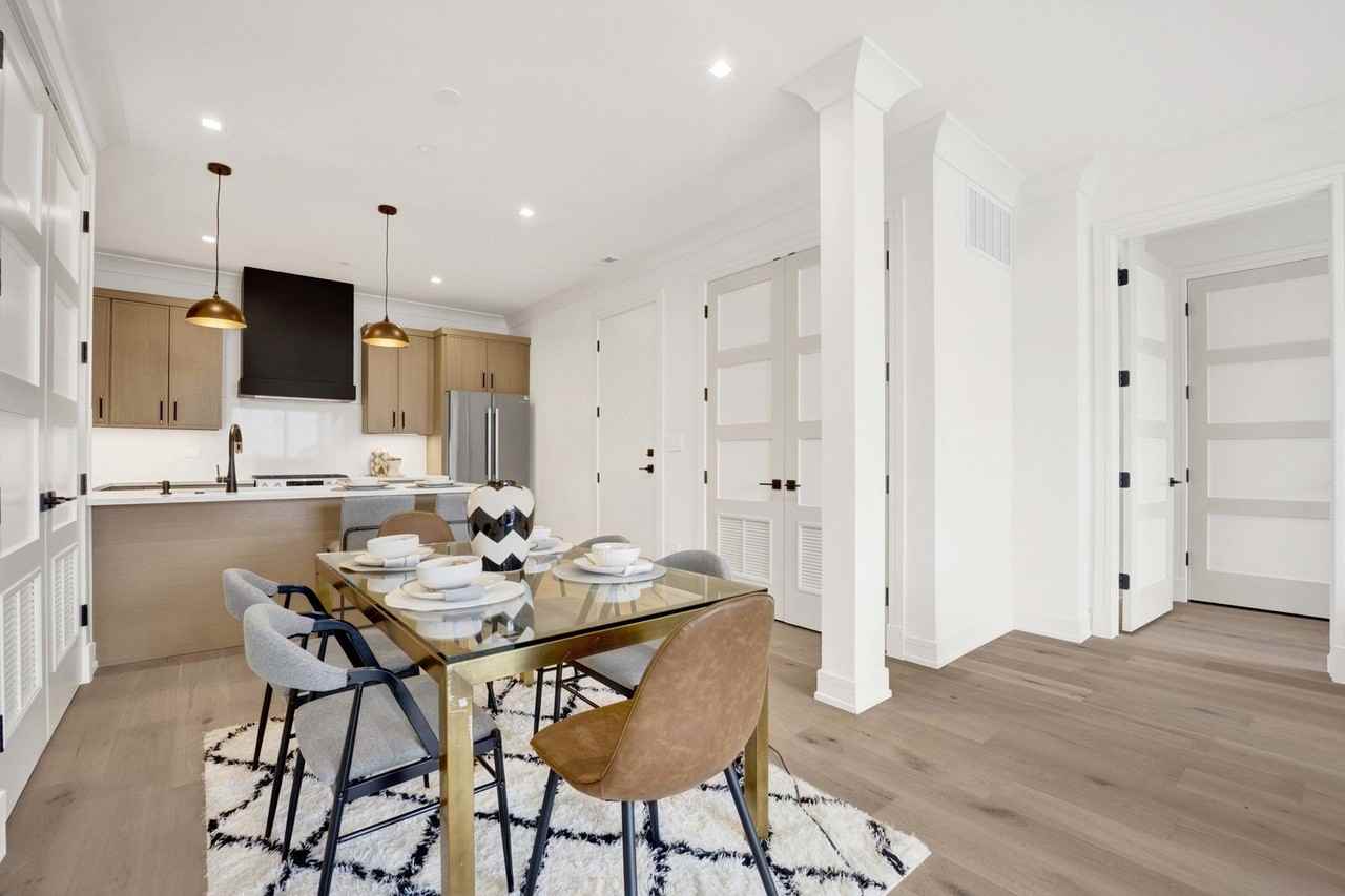 5630 N Broadway St #4E - Photo 6 of 21