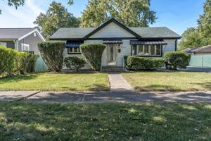 featured image of 11024 Oxford Ave