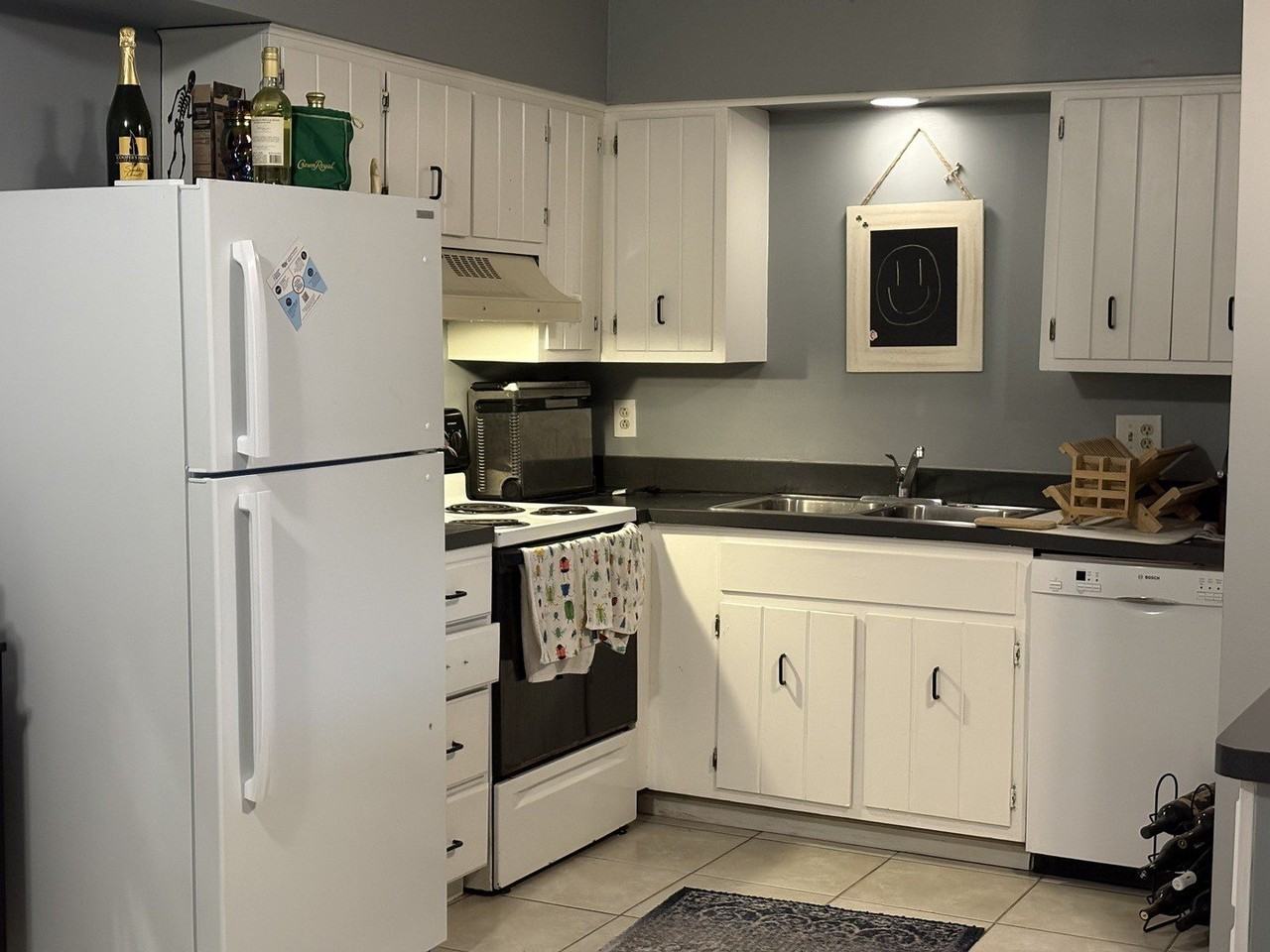 20206 S Frankfort Square Rd #J - Photo 2 of 15