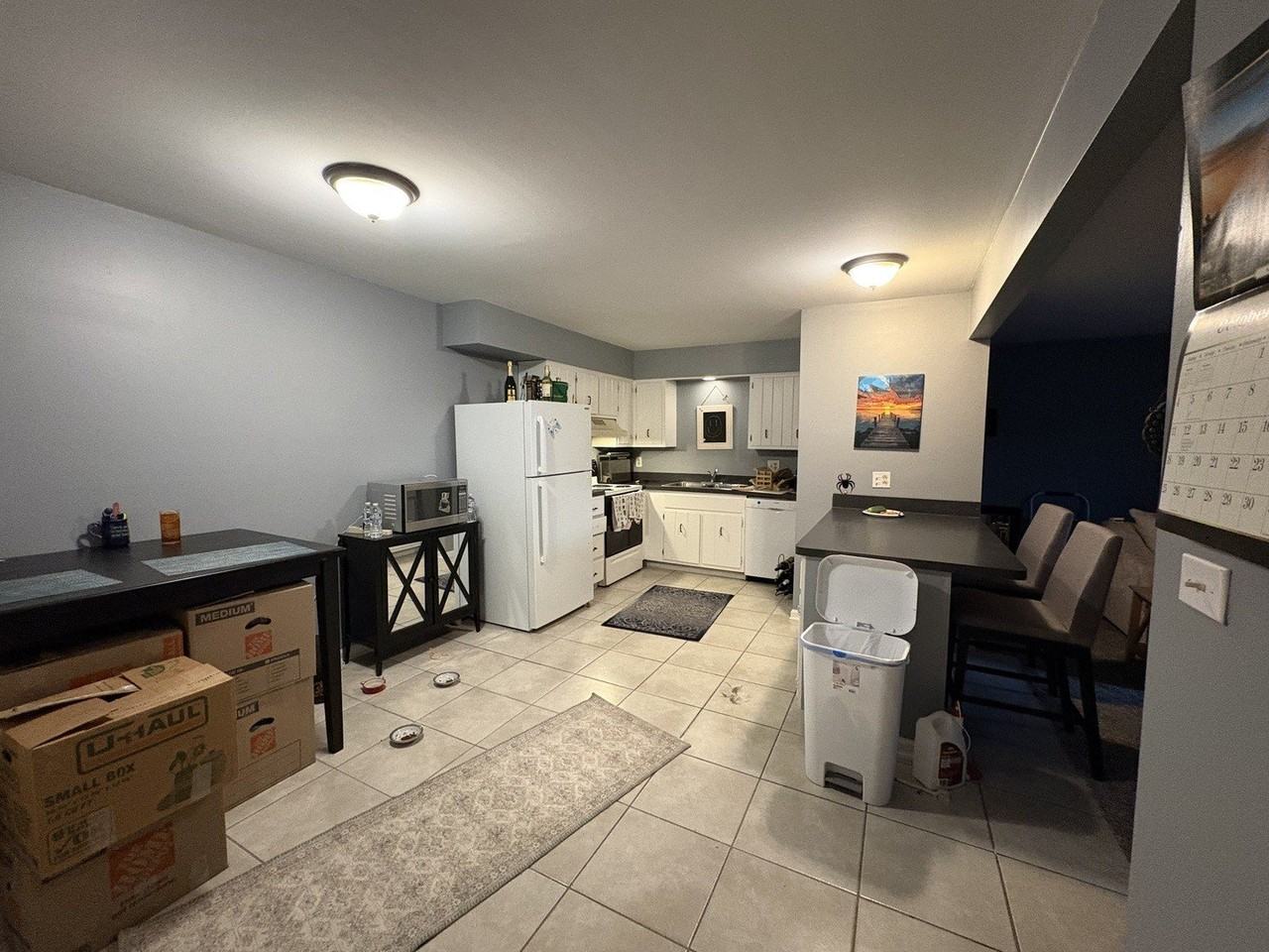20206 S Frankfort Square Rd #J - Photo 4 of 15