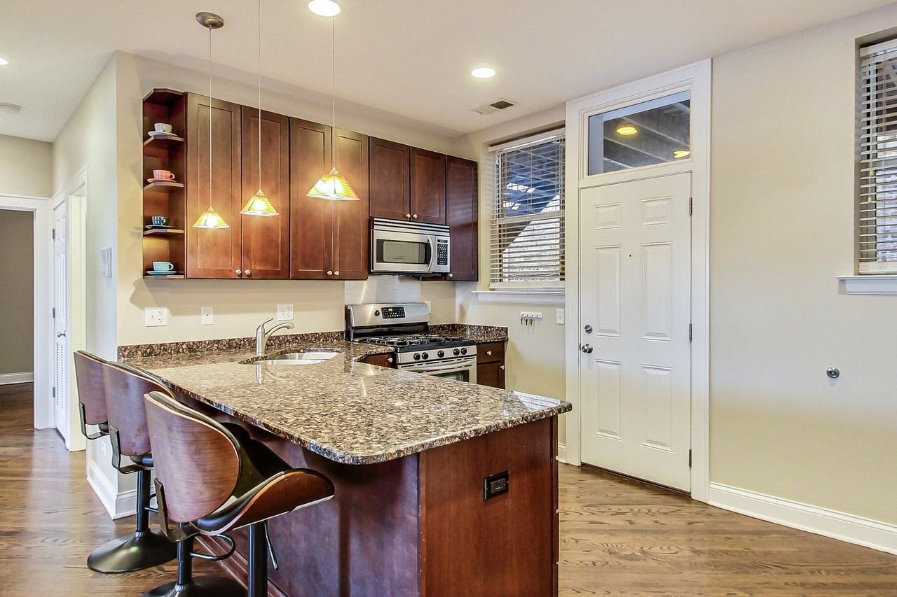 3727 N Keeler Ave #1M - Photo 5 of 21