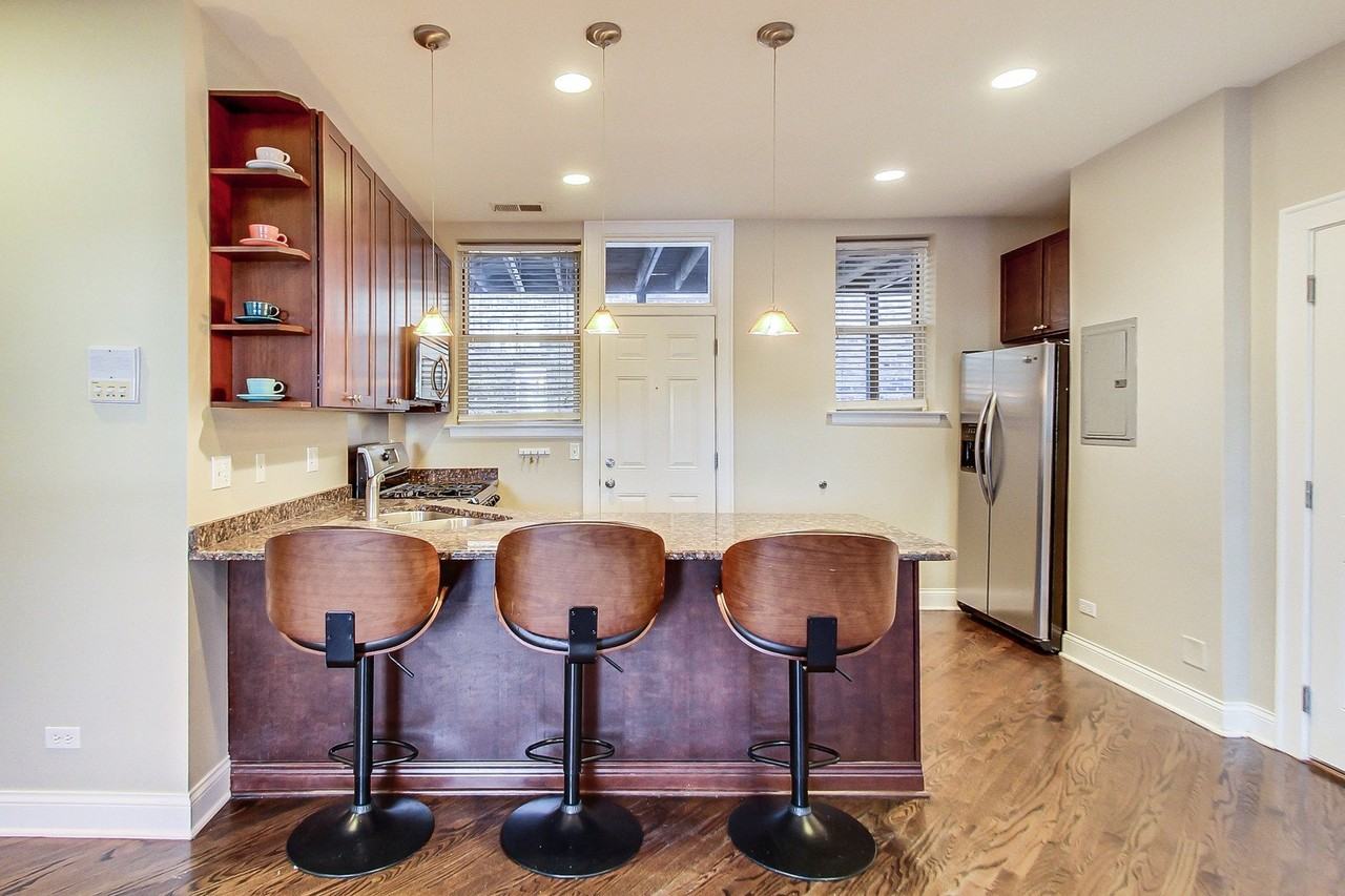 3727 N Keeler Ave #1M - Photo 7 of 21