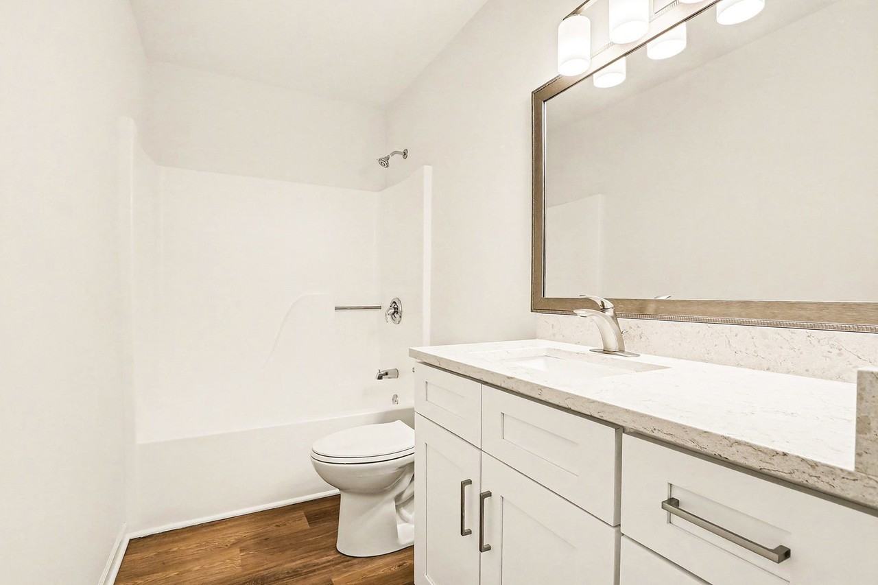 408 Jackson St #B - Photo 6 of 16
