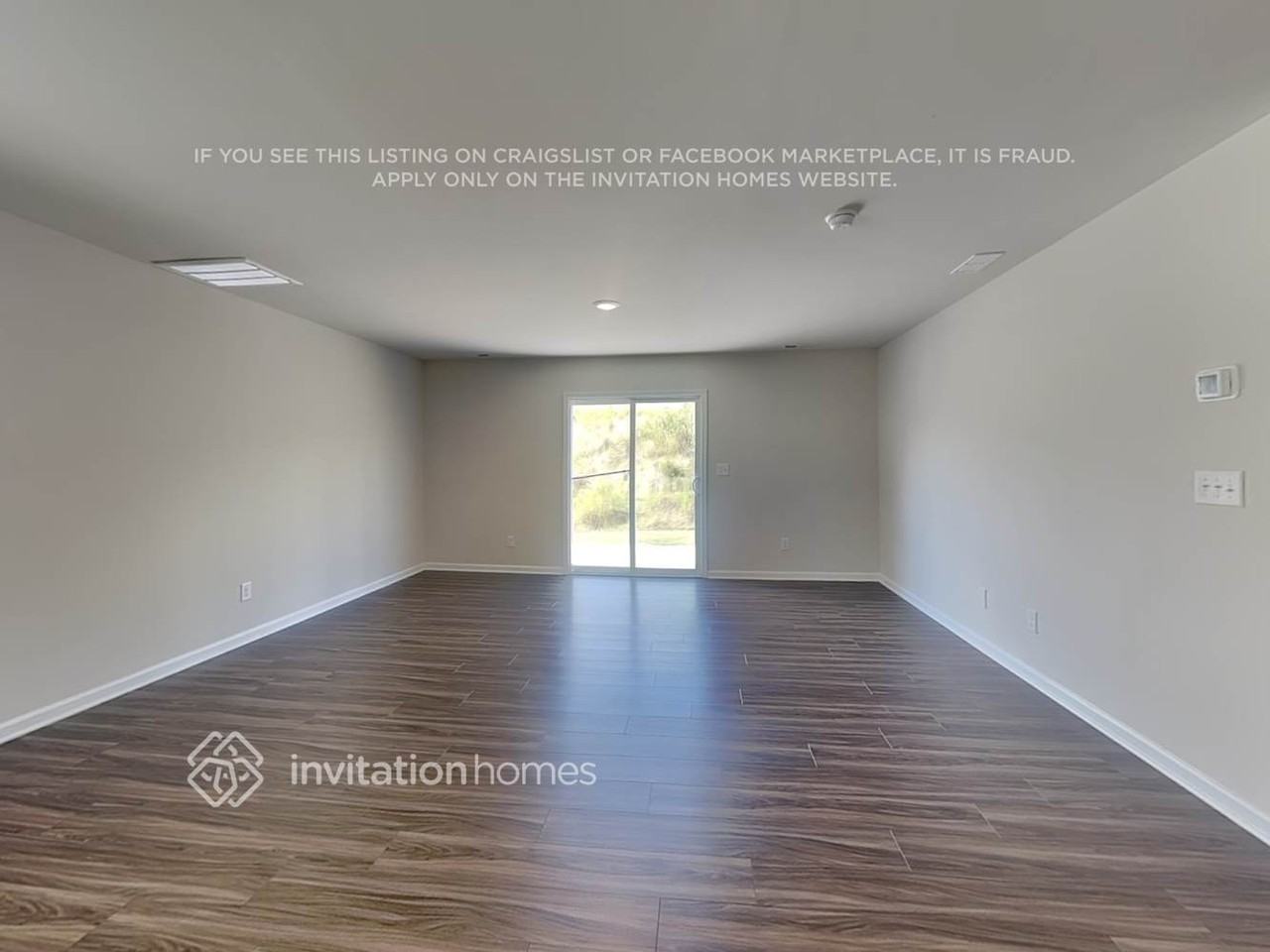 5117 Spring Breeze Blvd - Photo 4 of 21