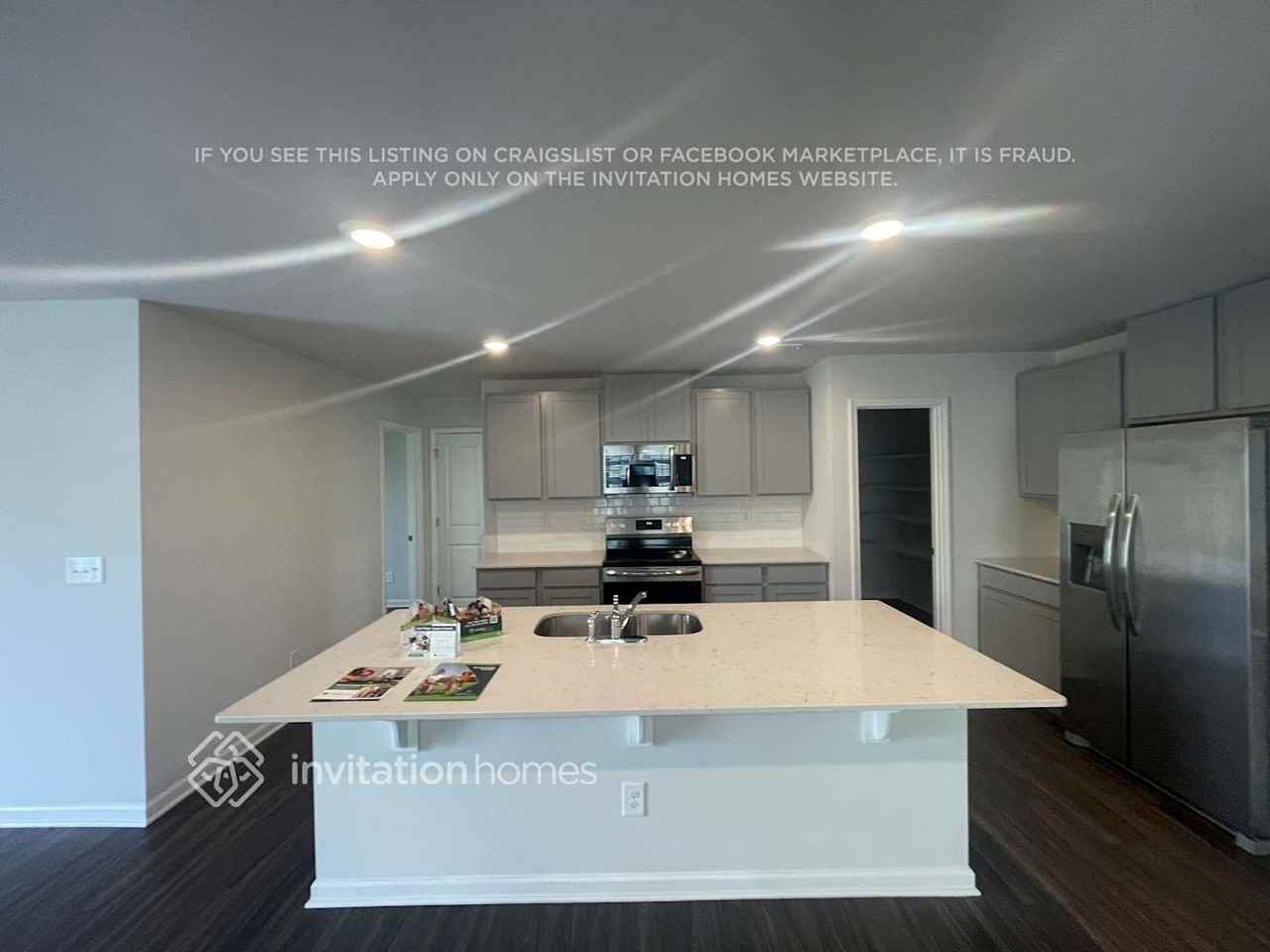 5117 Spring Breeze Blvd - Photo 7 of 21