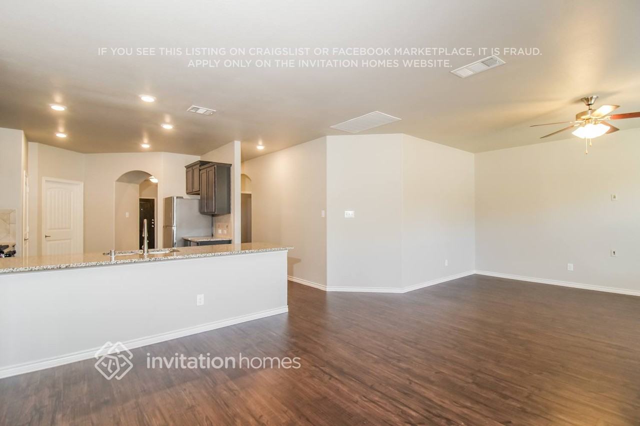 2909 Colorado Dr - Photo 4 of 16