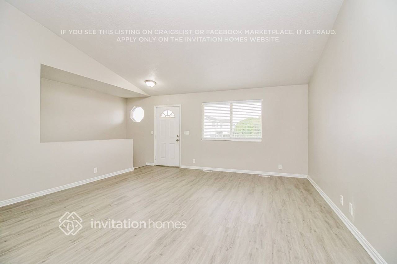 5965 W Brud Dr - Photo 4 of 26