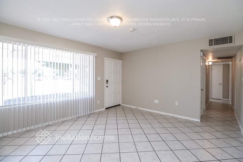 5136 N 78th Ave - Photo 2 of 23