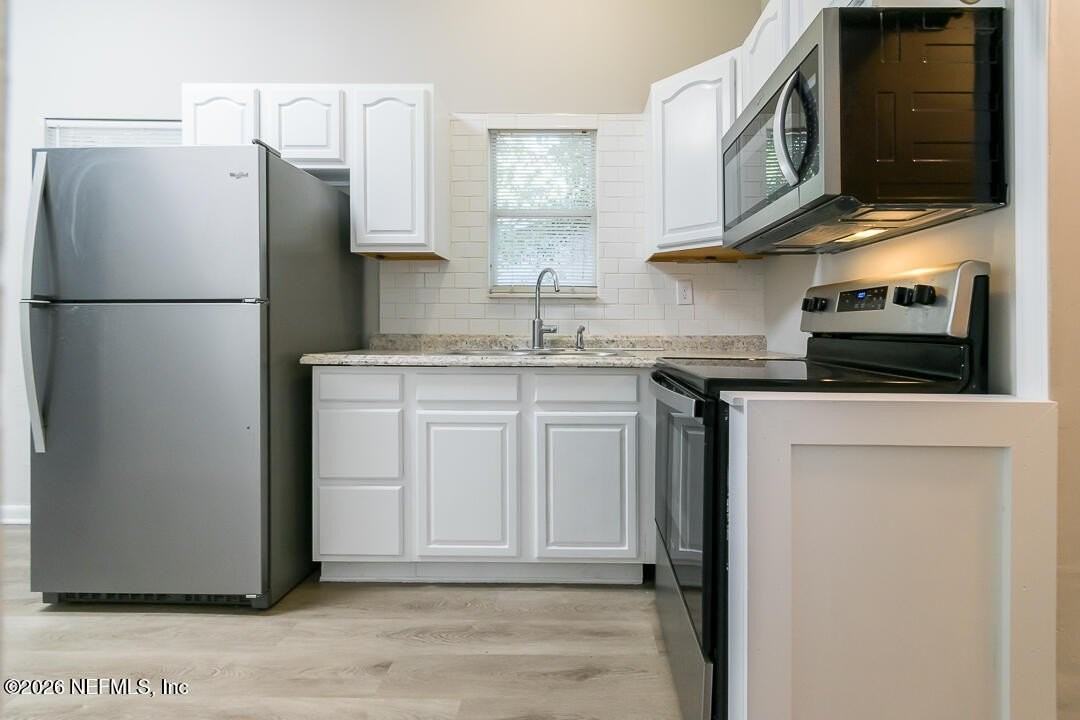 406 Phelps St - Photo 2 of 13