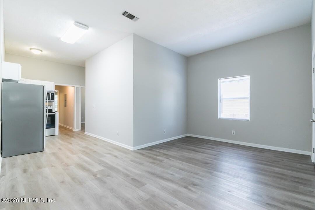 406 Phelps St - Photo 7 of 13