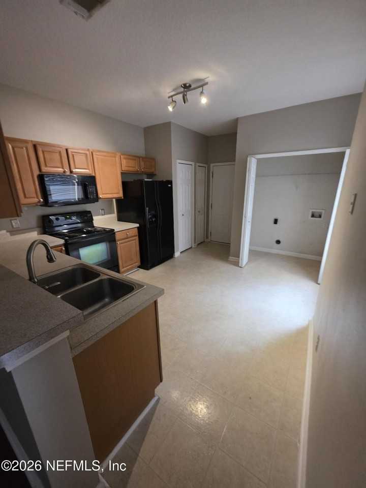 4826 Playpen Dr - Photo 4 of 17