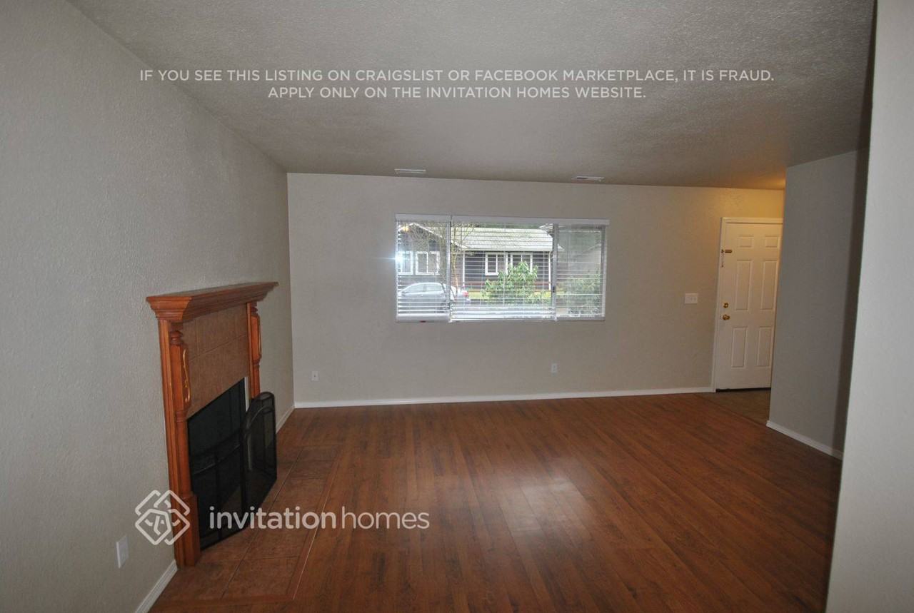 18702 Se 265th St - Photo 3 of 15