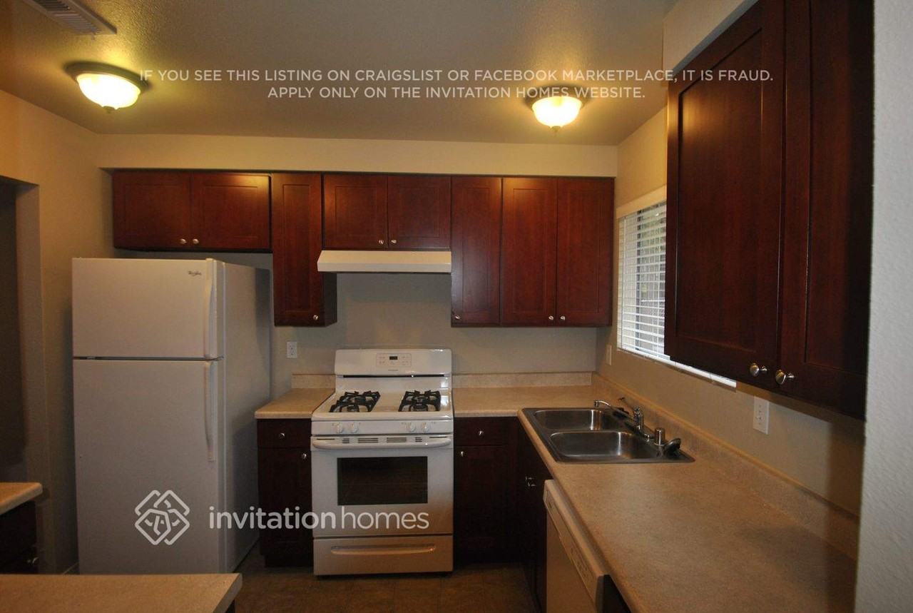 18702 Se 265th St - Photo 6 of 15