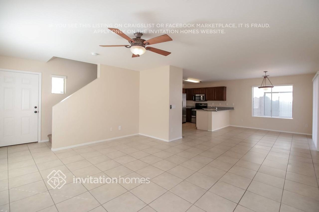 9708 E Baltimore Cir - Photo 3 of 17