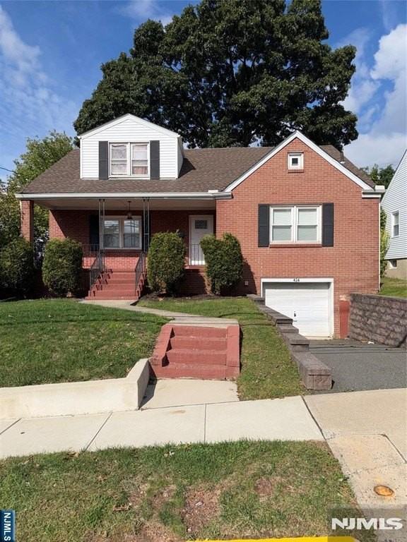 424 Greylock Pkwy - Photo 2 of 20
